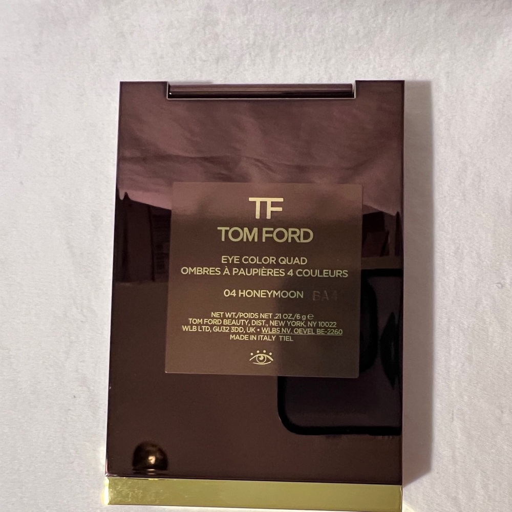 ❣️NIB❣️TOM FORD ✨Honeymoon✨ Eye Color Quad Eyeshadow Palette - Picture 7 of 10